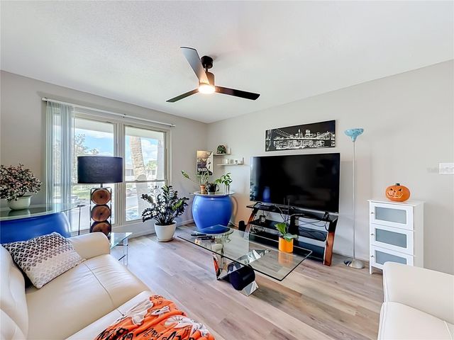 1935 CONWAY ROAD F5, Orlando, FL 32812