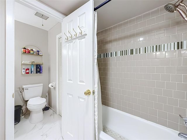 1935 CONWAY ROAD F5, Orlando, FL 32812
