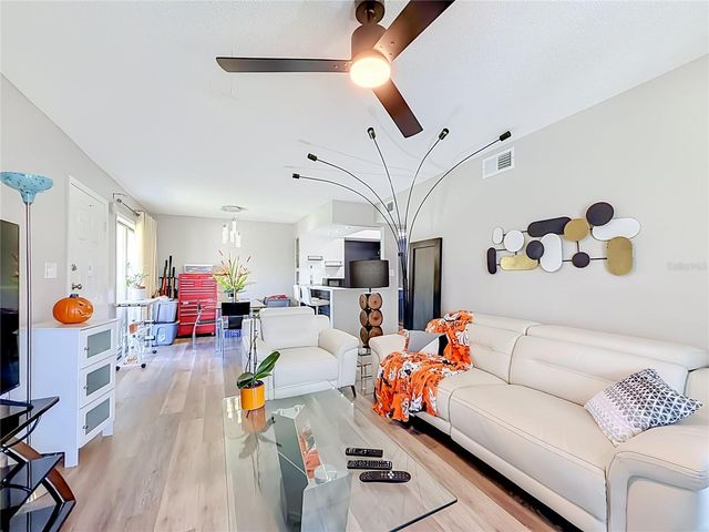 1935 CONWAY ROAD F5, Orlando, FL 32812