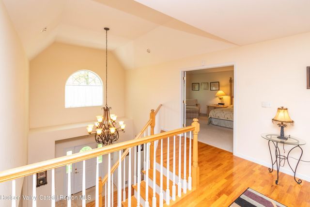 14 Glen Rock Circle, Highland, NY 12528