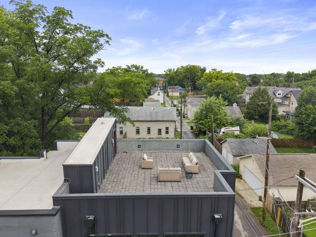 382 Biehl Alley, Columbus, OH 43206