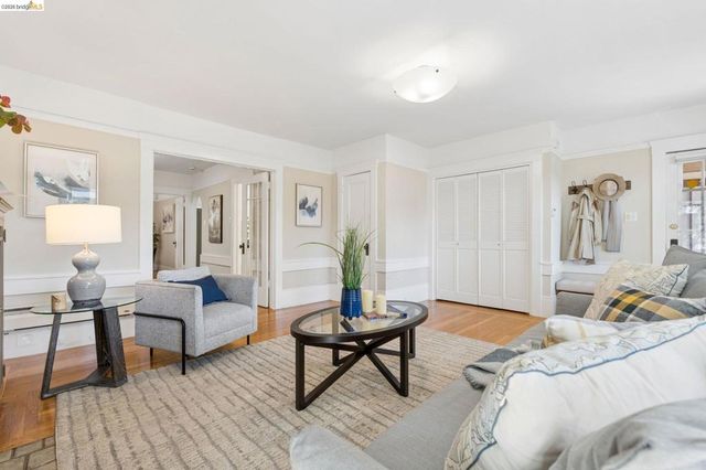 2271 Cedar 1, Berkeley, CA 94709