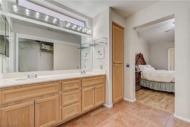 2621 Lotus Hill Drive, Las Vegas, NV 89134