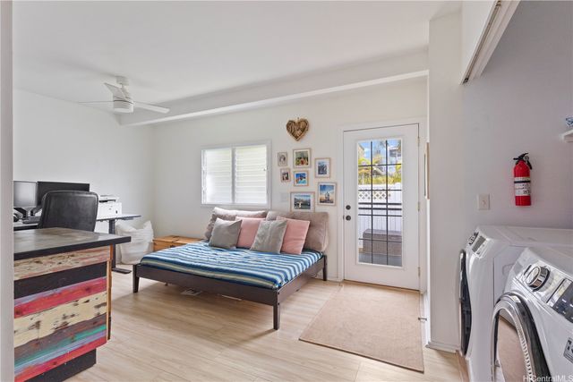 32 Pilipu Place A, Kailua, HI 96734