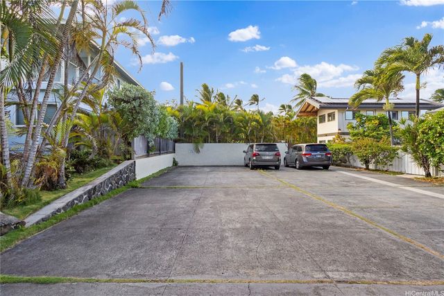 32 Pilipu Place A, Kailua, HI 96734