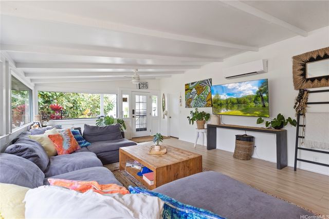 32 Pilipu Place A, Kailua, HI 96734