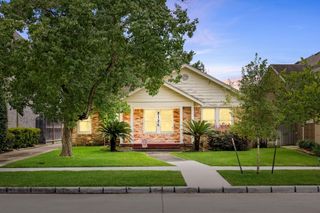2125 Branard Street, Houston, TX 77098