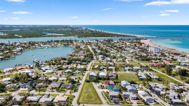 646 Eldorado Street, Fort Pierce, FL 34949