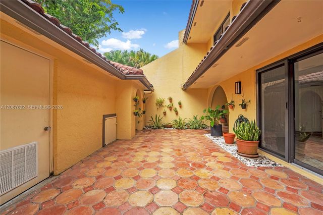 3871 Alcantara Avenue 74D, Doral, FL 33178