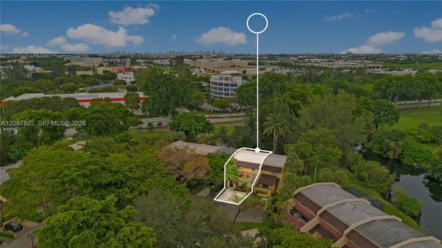 3871 Alcantara Avenue 74D, Doral, FL 33178
