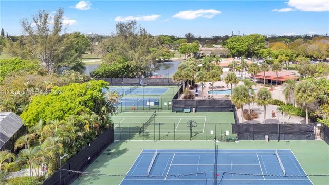 3871 Alcantara Avenue 74D, Doral, FL 33178