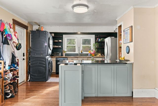 10 Salem St, Methuen, MA 01844