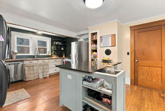 10 Salem St, Methuen, MA 01844