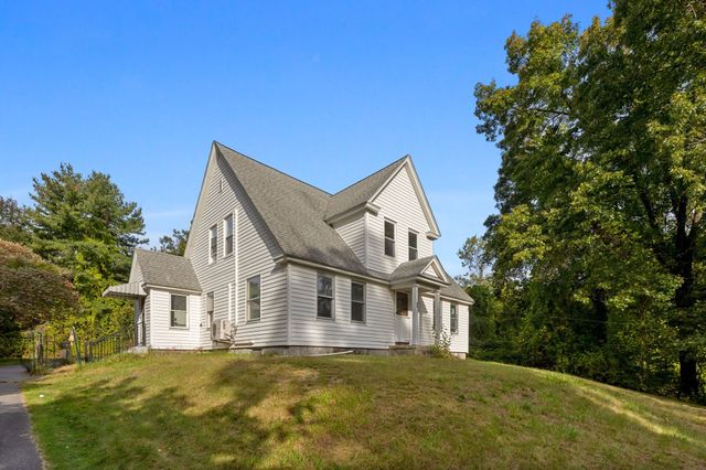 10 Salem St, Methuen, MA 01844
