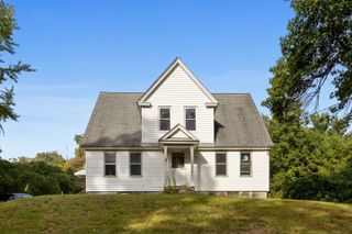 10 Salem St, Methuen, MA 01844