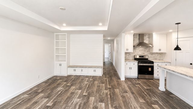 24 Pinrock Drive, Sturbridge, MA 01566