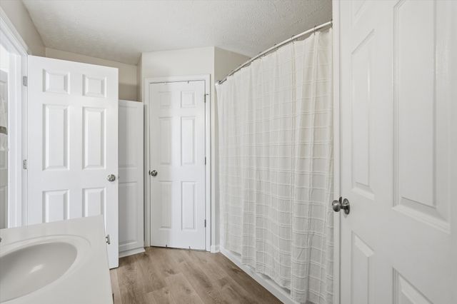 135 Mallow Dr, Christiana, TN 37037