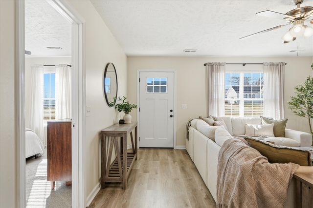 135 Mallow Dr, Christiana, TN 37037