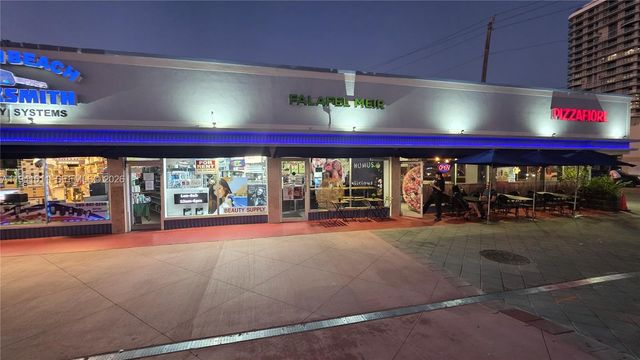 707 71st St, Miami Beach, FL 33141