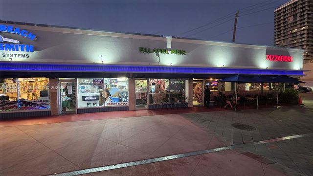 707 71st St, Miami Beach, FL 33141