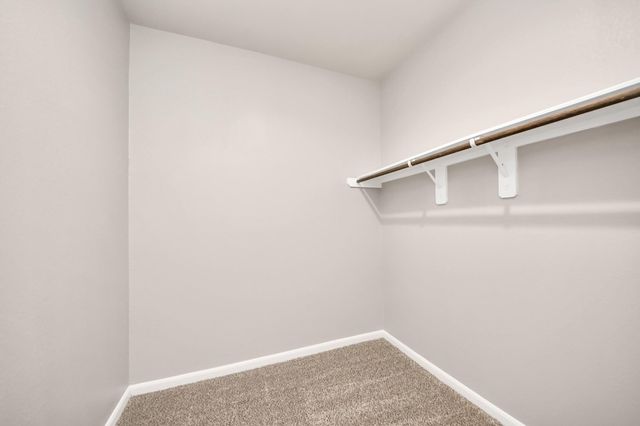 5646 Pleasant Falls Drive, Richmond, TX 77407