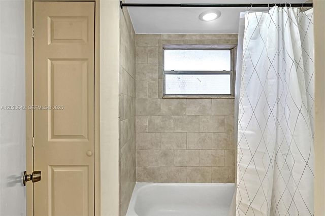 9410 Tangerine Place 105, Davie, FL 33324