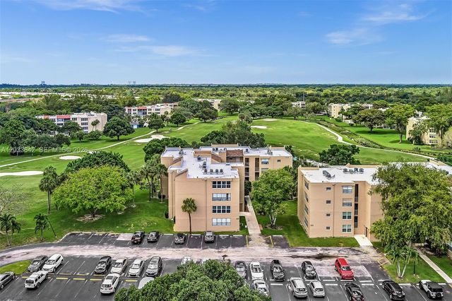 9410 Tangerine Place 105, Davie, FL 33324