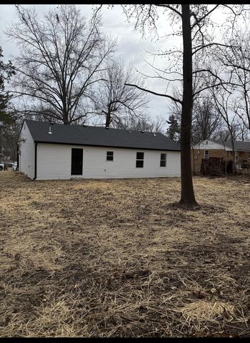 105 WESTRIDGE DR, Columbia, MO 65203