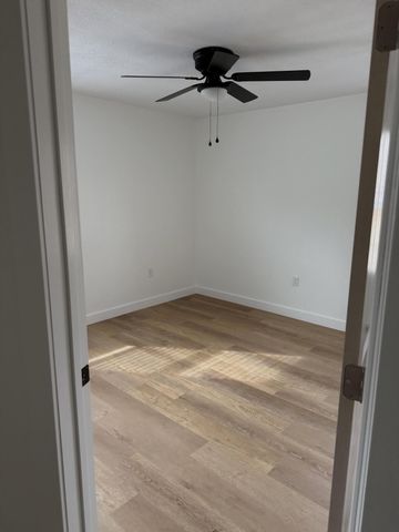 105 WESTRIDGE DR, Columbia, MO 65203