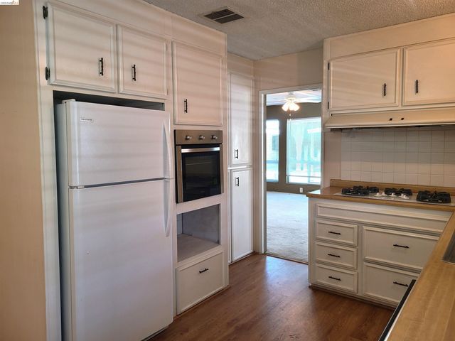 50 Leo 50, Antioch, CA 94519