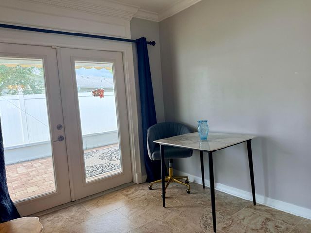 571 24th Avenue, Vero Beach, FL 32962