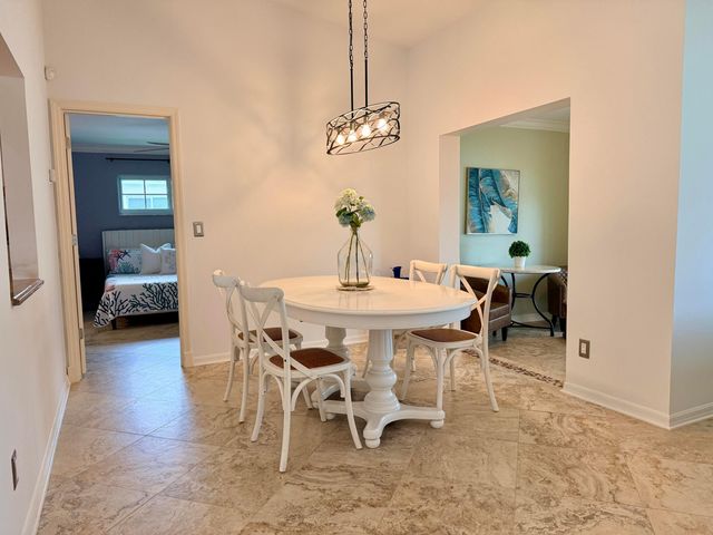 571 24th Avenue, Vero Beach, FL 32962