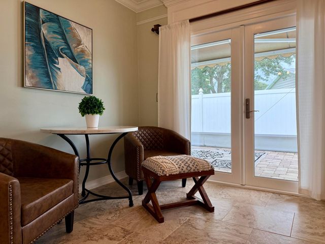 571 24th Avenue, Vero Beach, FL 32962