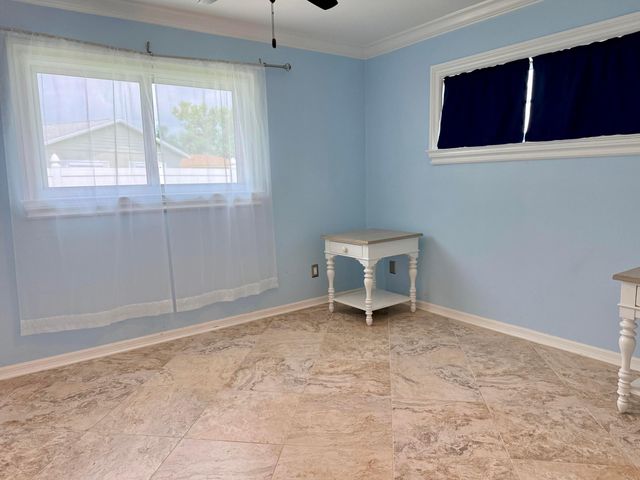 571 24th Avenue, Vero Beach, FL 32962