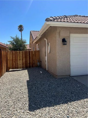 36806 36806 Meadowview Court, Palmdale, CA 93552
