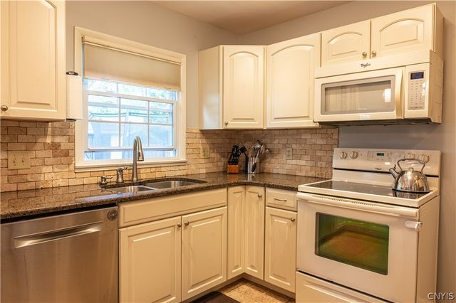 1714 Lincoln Lane, Rome, NY 13440