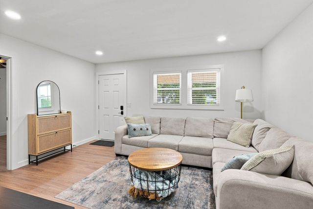 708A Benson St, Nashville, TN 37206