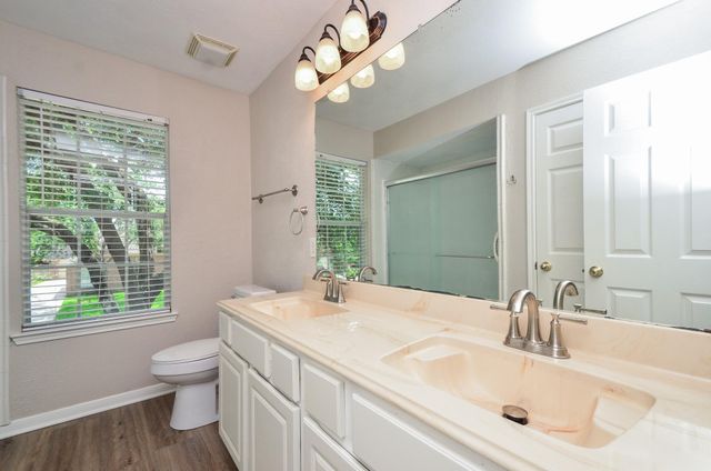 1501 Mulberry Court, Pearland, TX 77581