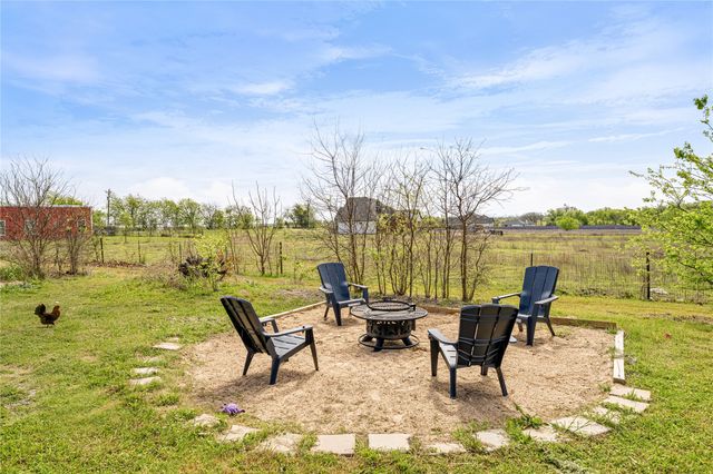 2566 Southwinds Drive, Lorena, TX 76655