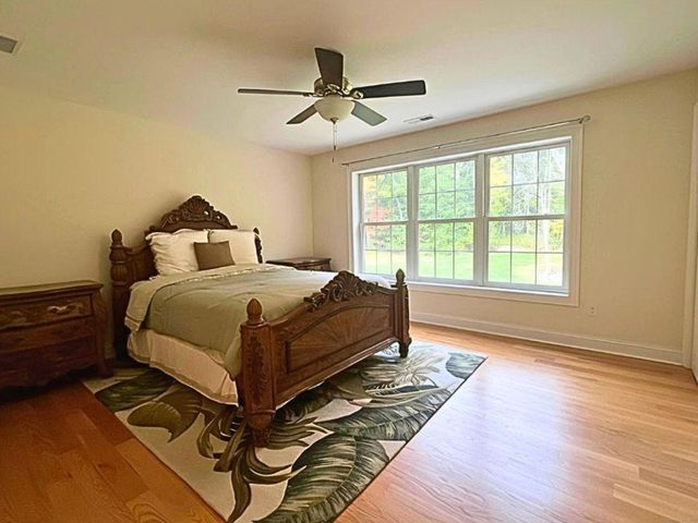 664 Sport Hill Road, Easton, CT 06612