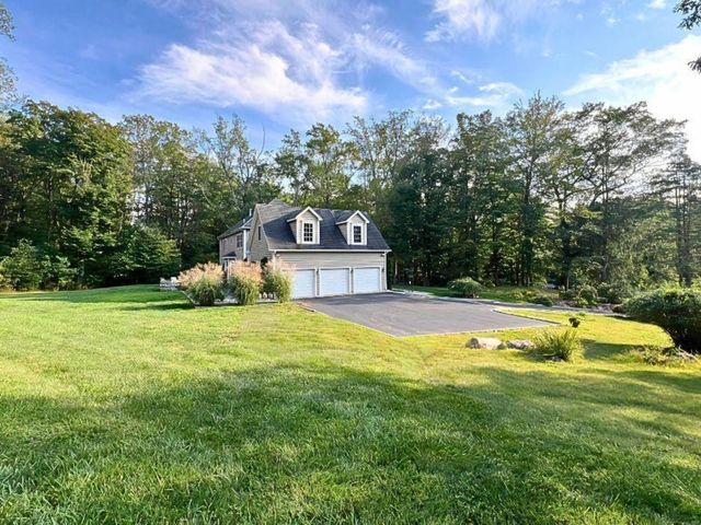 664 Sport Hill Road, Easton, CT 06612