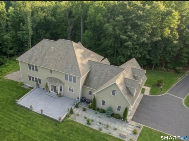 664 Sport Hill Road, Easton, CT 06612