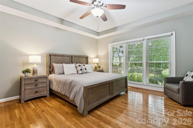 5529 Fairvista Drive, Charlotte, NC 28269