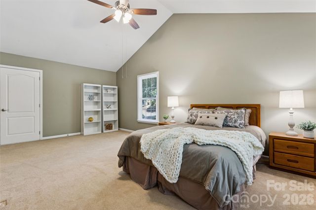 5529 Fairvista Drive, Charlotte, NC 28269