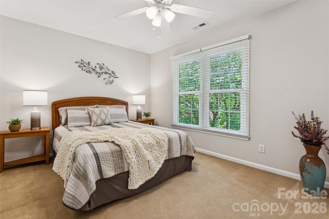 5529 Fairvista Drive, Charlotte, NC 28269