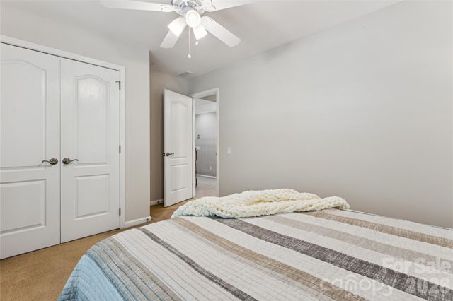 5529 Fairvista Drive, Charlotte, NC 28269