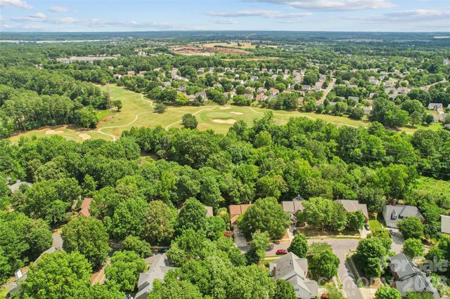 5529 Fairvista Drive, Charlotte, NC 28269