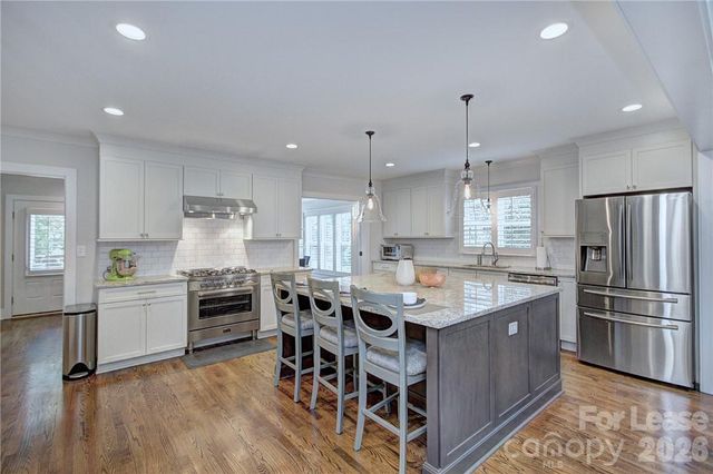 3215 Cambridge Road, Charlotte, NC 28209