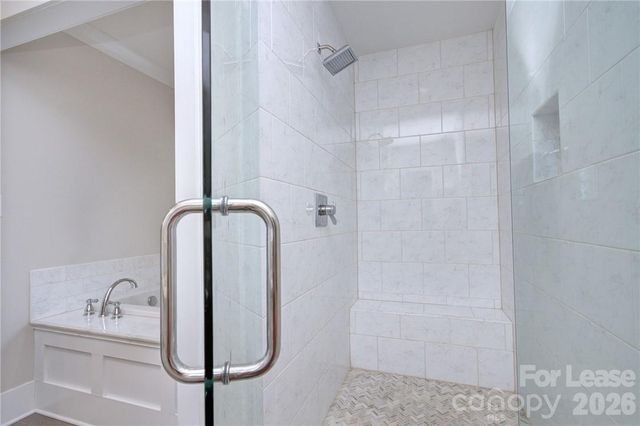 3215 Cambridge Road, Charlotte, NC 28209