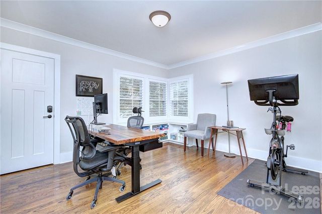 3215 Cambridge Road, Charlotte, NC 28209